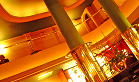 527Archiduc-Columns4