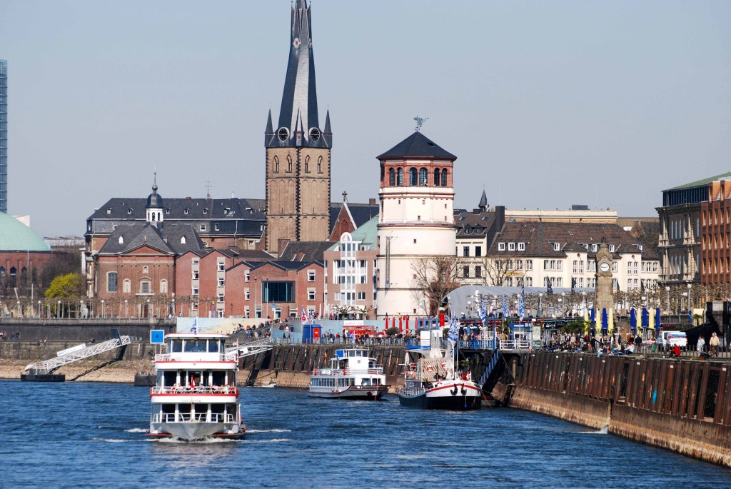 Panorámica del casco histórico de Dusseldorf. Copyright Hernando Reyes