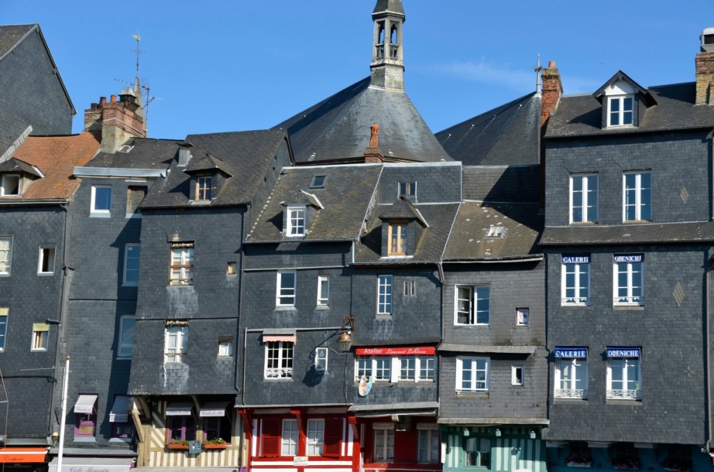 Fachadas de Pizarra. Honfleur, Francia. Copyright Hernando Reyes