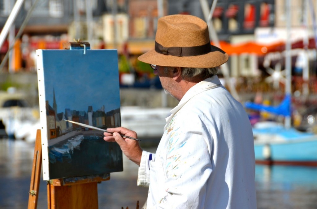 Pintor en Honfleur, Francia. Copyright Hernando Reyes