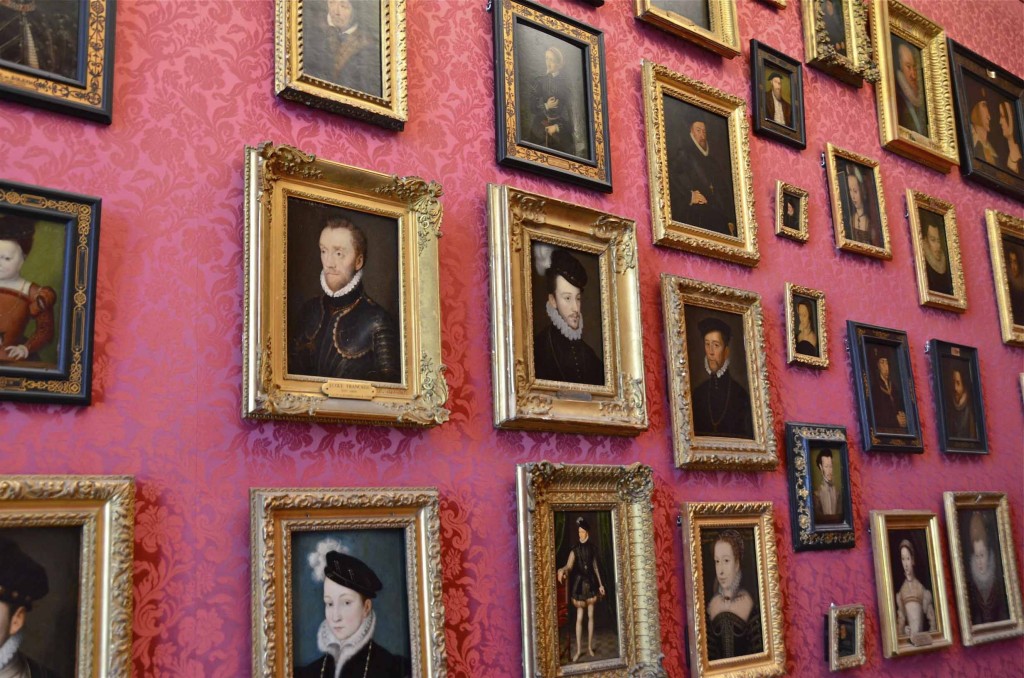 galería de retratos, Castillo de Chantilly, Francia. Copyright Hernando Reyes.