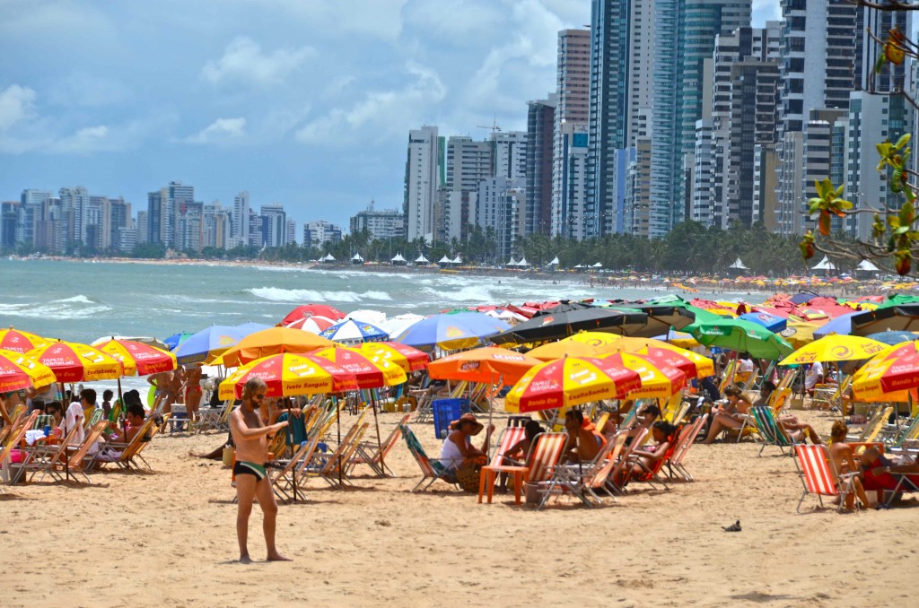 Playa de Boa Viagem, Recife, Brasil. Copyright Hernando Reyes.