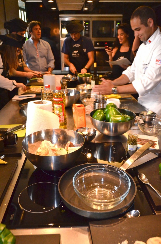 Cocina de Kitchen Club durante el evento gastronómico de Turismo de Malta. Copyright Hernando Reyes