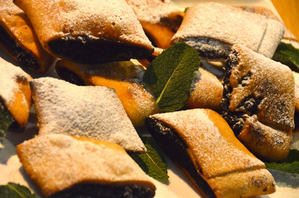 Masitas de dátiles. gastronomía maltesa. Copyright Hernando Reyes