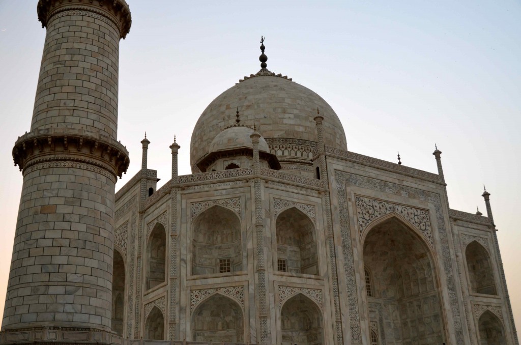 Taj Mahal al atardecer. Agra, India. Copyright Hernando Reyes