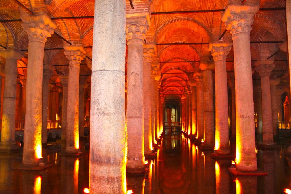 Copyright Araceli Viqueira