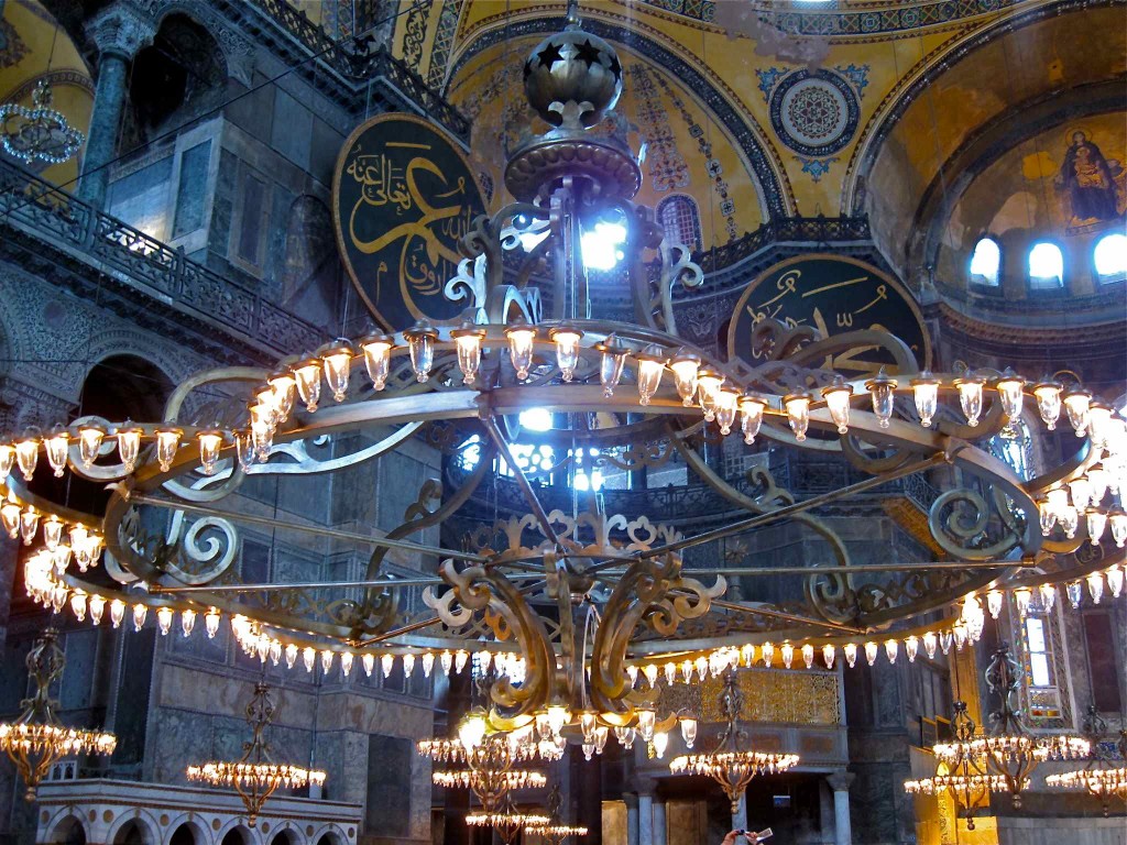 Copyright Araceli Viqueira